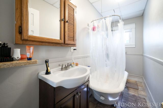 1750 Godfrey Avenue Sw, City Of Wyoming, MI 49509