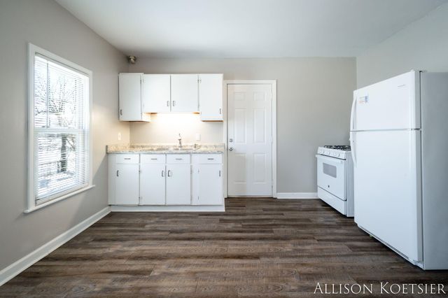 1750 Godfrey Avenue Sw, City Of Wyoming, MI 49509