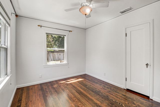 1864 46th St, Sacramento, CA 95819