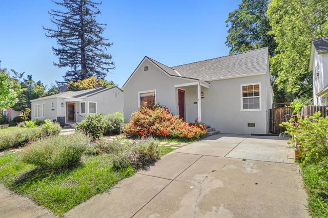 1864 46th St, Sacramento, CA 95819