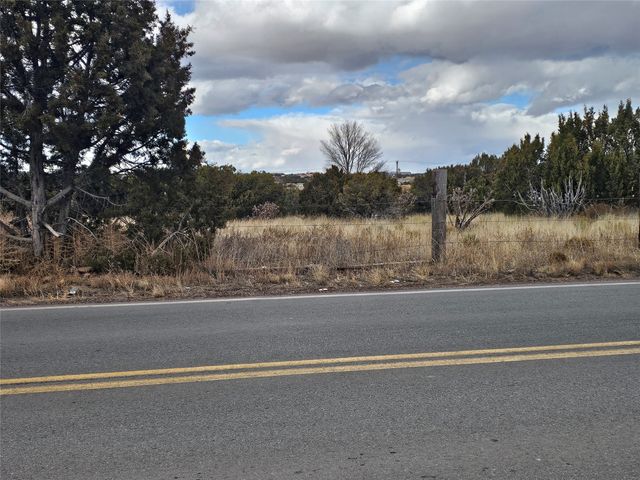 4707 W Alameda Street, Santa Fe, NM 87507