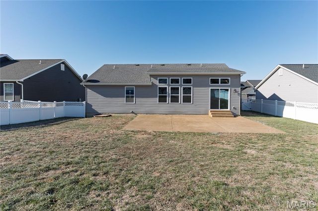 1042 Palisades Lane, Pacific, MO 63069