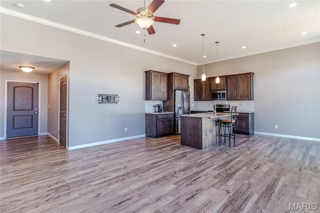 1042 Palisades Lane, Pacific, MO 63069