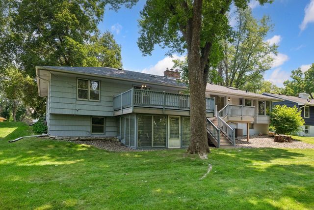 5932 Walnut Drive, Edina, MN 55436