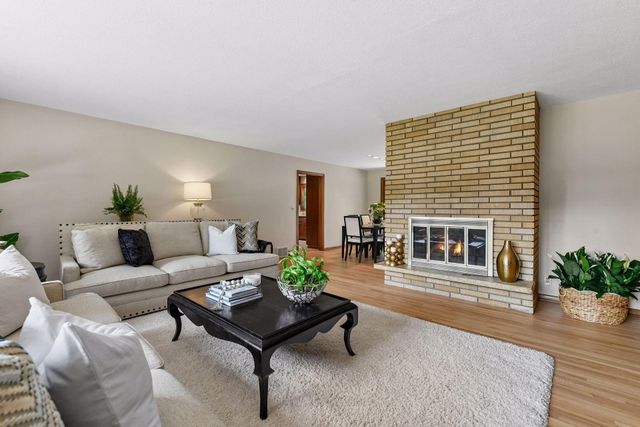 5932 Walnut Drive, Edina, MN 55436