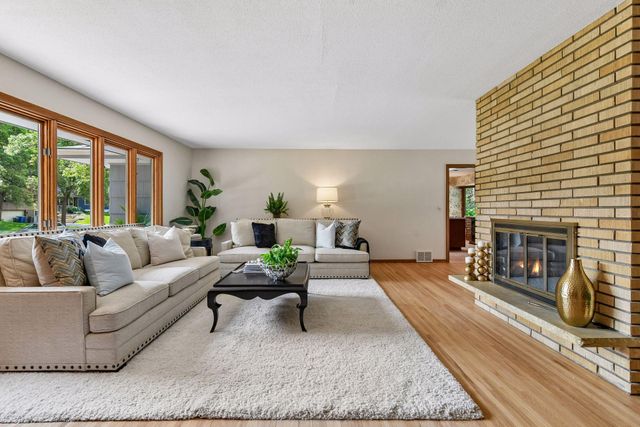 5932 Walnut Drive, Edina, MN 55436