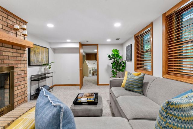 5932 Walnut Drive, Edina, MN 55436
