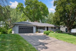 5932 Walnut Drive, Edina, MN 55436