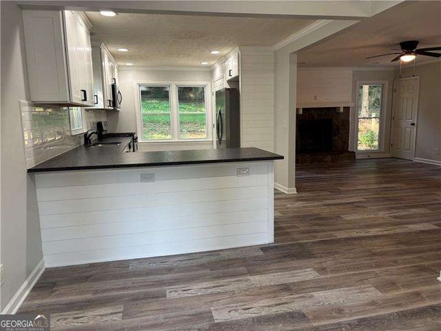 104 Southfork Drive, Woodstock, GA 30189