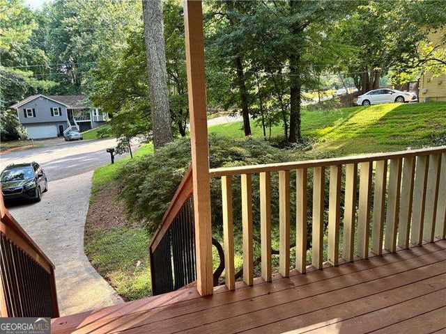 104 Southfork Drive, Woodstock, GA 30189