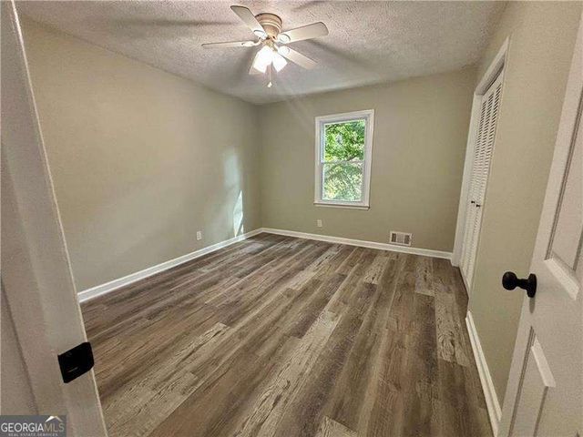 104 Southfork Drive, Woodstock, GA 30189