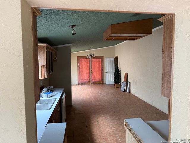 10080 Rebecca Creek, Spring Branch, TX 78070