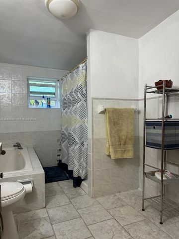 225 NE 175th Terrace A, North Miami Beach, FL 33162