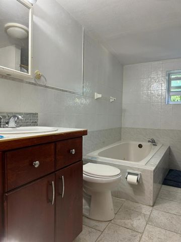 225 NE 175th Terrace A, North Miami Beach, FL 33162