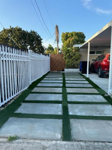 225 NE 175th Terrace A, North Miami Beach, FL 33162