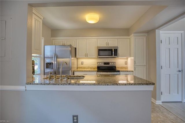 2311 Merry Oaks CT, Virginia Beach, VA 23451