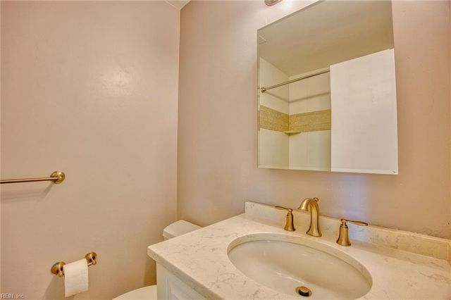 2311 Merry Oaks CT, Virginia Beach, VA 23451