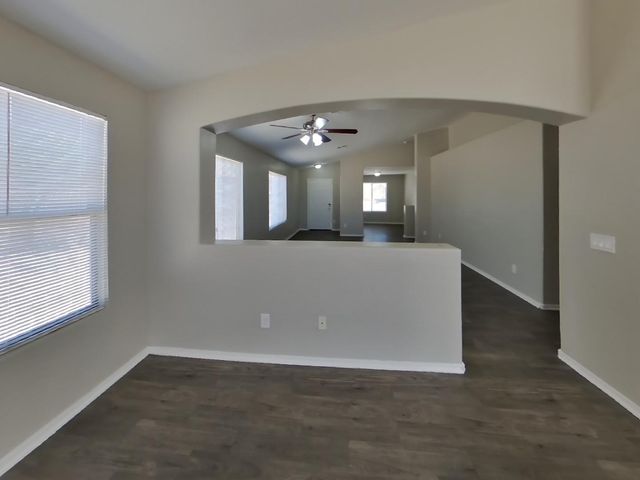 1602 S 65th Glen, Phoenix, AZ 85043