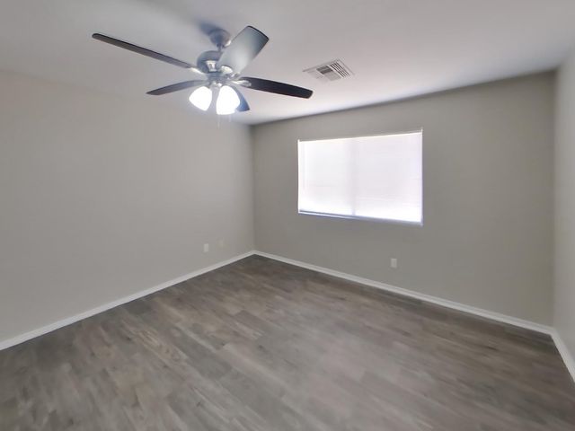 1602 S 65th Glen, Phoenix, AZ 85043
