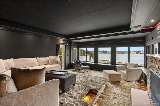 311 Great River Road, Great River, NY 11739