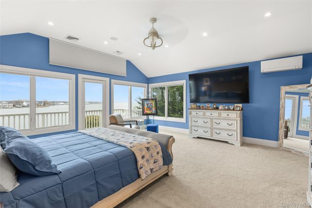 311 Great River Road, Great River, NY 11739