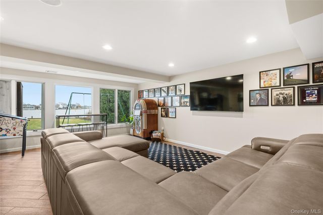 311 Great River Road, Great River, NY 11739