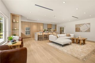 6011 Maynada St, Coral Gables, FL 33146