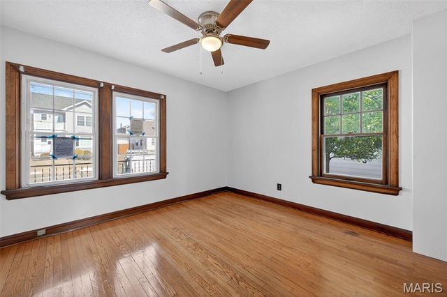 6318 Bradley Avenue, St Louis, MO 63139