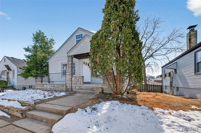 6318 Bradley Avenue, St Louis, MO 63139