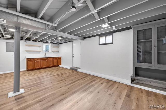 6318 Bradley Avenue, St Louis, MO 63139