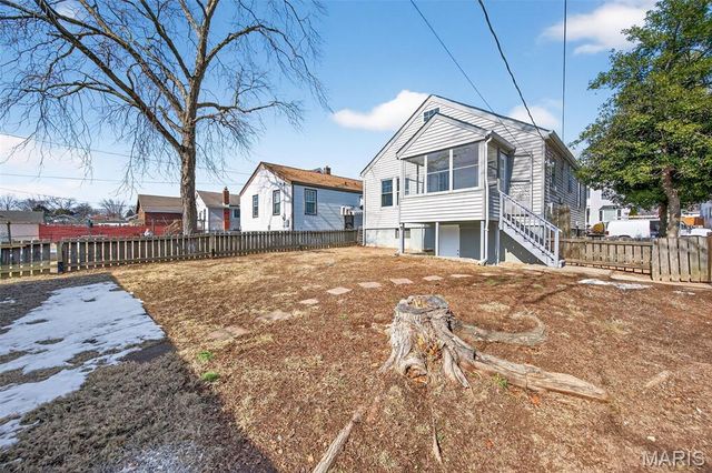 6318 Bradley Avenue, St Louis, MO 63139