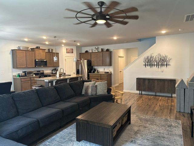 4940 Sandlewood Dr., Myrtle Beach, SC 29579