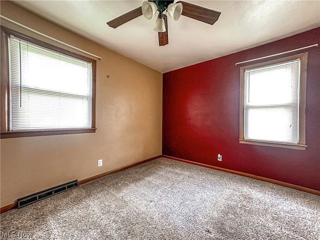 505 State Route 46, Warren, OH 44484