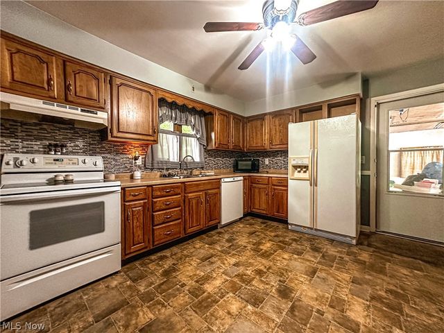 505 State Route 46, Warren, OH 44484
