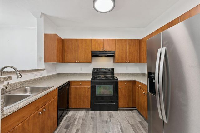 300 E SOUTH STREET 2001, Orlando, FL 32801