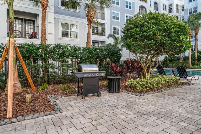 300 E SOUTH STREET 2001, Orlando, FL 32801