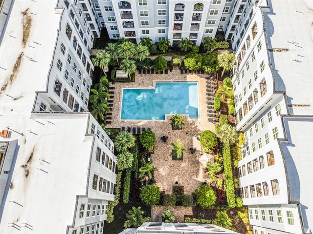 300 E SOUTH STREET 2001, Orlando, FL 32801