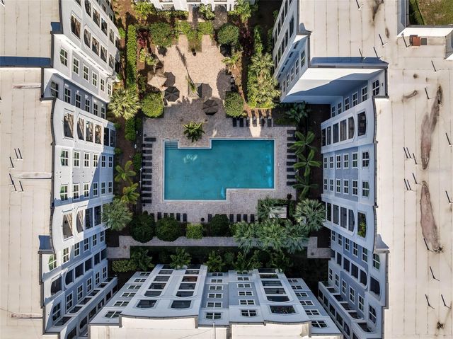 300 E SOUTH STREET 2001, Orlando, FL 32801