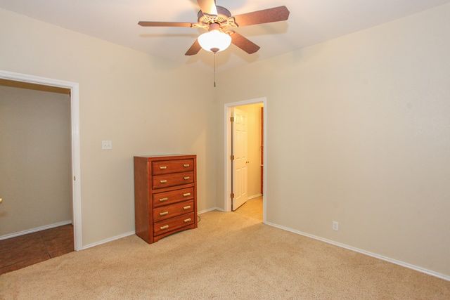 2507 S McGregor St, Coahoma, TX 79511