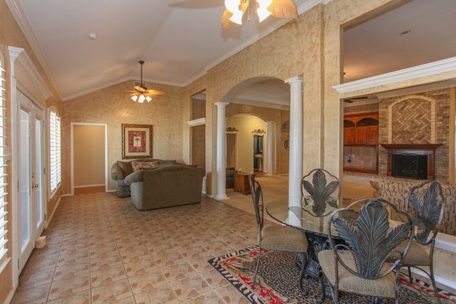 2507 S McGregor St, Coahoma, TX 79511