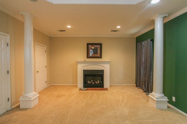 2507 S McGregor St, Coahoma, TX 79511