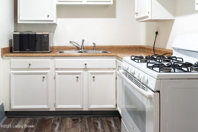 1219 S 2nd St 6, Louisville, KY 40203