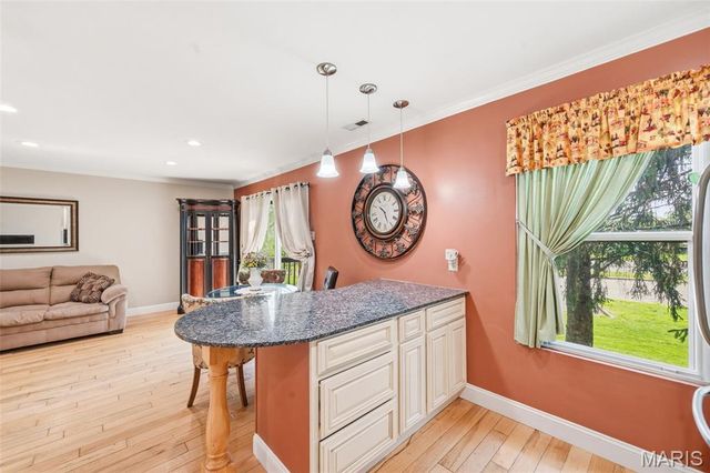 689 Sugar Trail Court 1, St Peters, MO 63376