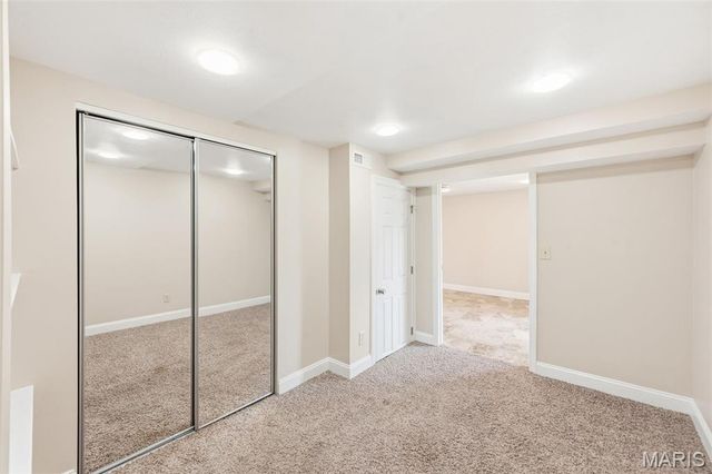 689 Sugar Trail Court 1, St Peters, MO 63376