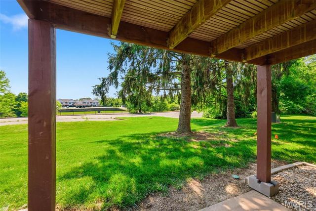 689 Sugar Trail Court 1, St Peters, MO 63376