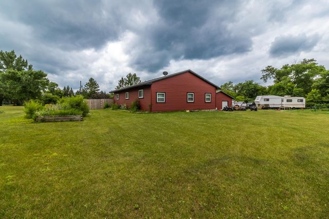422 E 221st Street, Clearwater, MN 55320