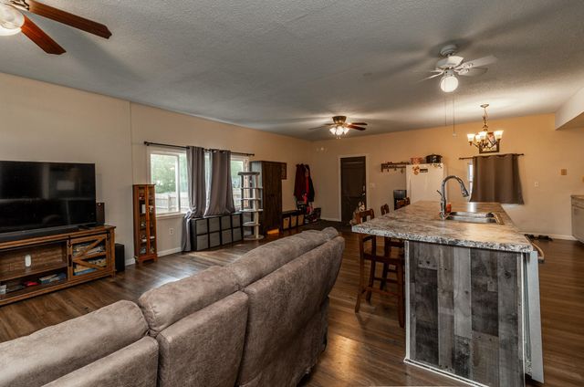 422 E 221st Street, Clearwater, MN 55320