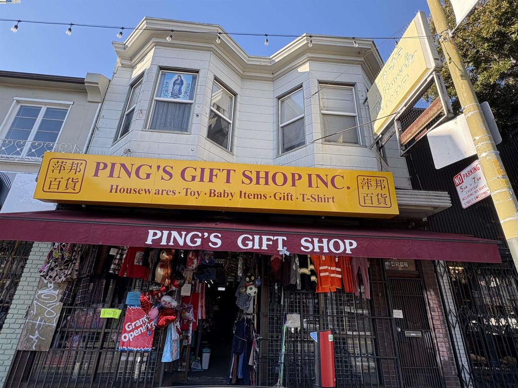 4592-4594 Mission St, San Francisco, CA 94112