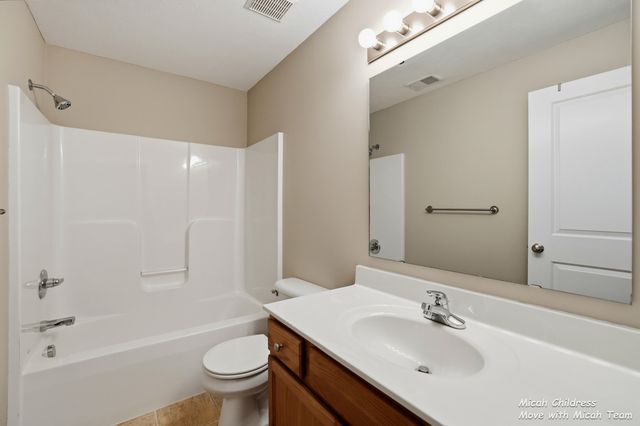 2936 Pebblestone Drive, Hudsonville, MI 49426