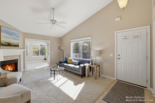 2936 Pebblestone Drive, Hudsonville, MI 49426